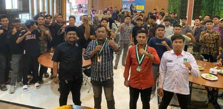 Gelar Kembali Dialog Publik, KAMMI Sumut Angkat Isu PHK Massal di 6 Bulan Pemerintahan Presiden Prabowo