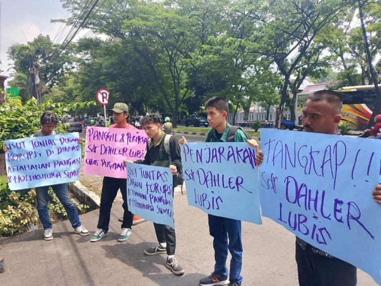 Garuda Sumut Gelar Unjukrasa Tuntut Kejatisu Periksa Dahler Lubis