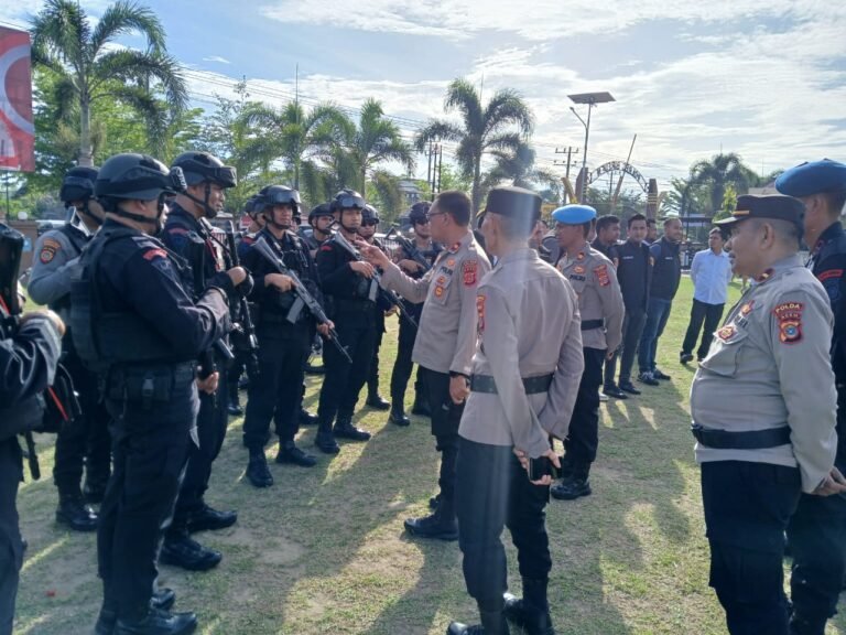 Tingkatkan Keamanan Wilayah, Brimob Lhokseumawe Dan Polres Bireuen Gelar Patroli KRYD Aan Anti Premanisme