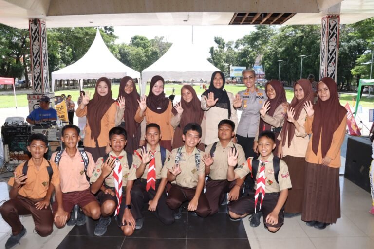 Polres Pematang Siantar Gelar Kampanye Serentak Rise And Speak