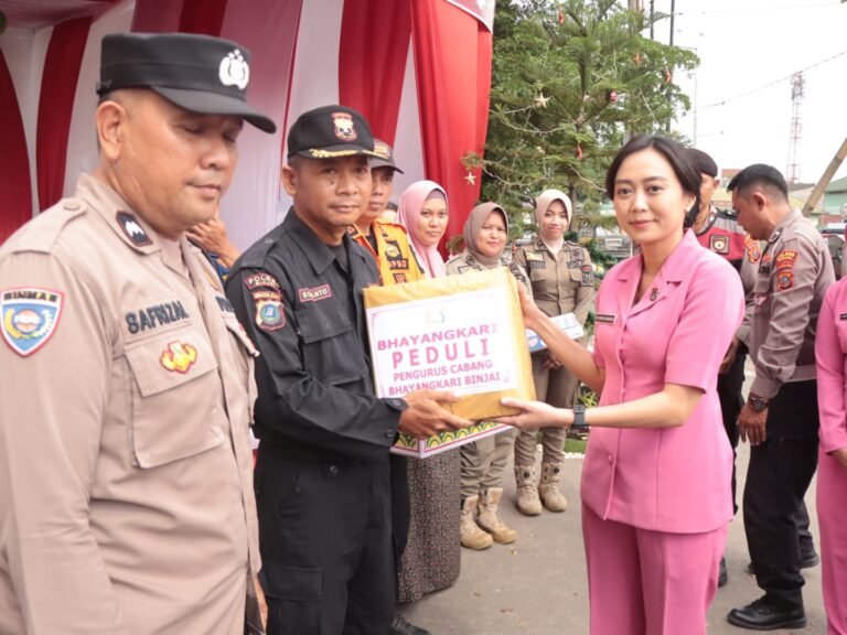Kapolres Binjai Bersama PJU Dan Bhayangkari Cek Pos Pam Ops Lilin Toba 2025
