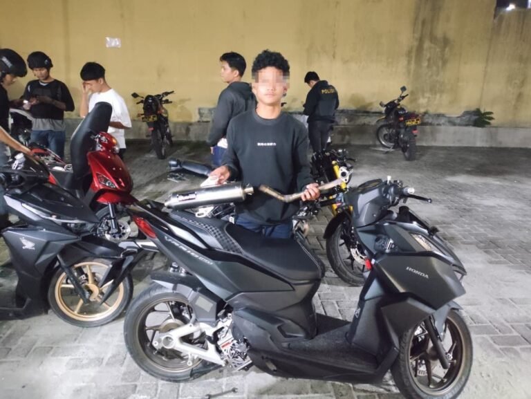 Timsus Dayok Mirah Polres Pematang Siantar Amankan Empat Sepeda Motor Knalpot Brong