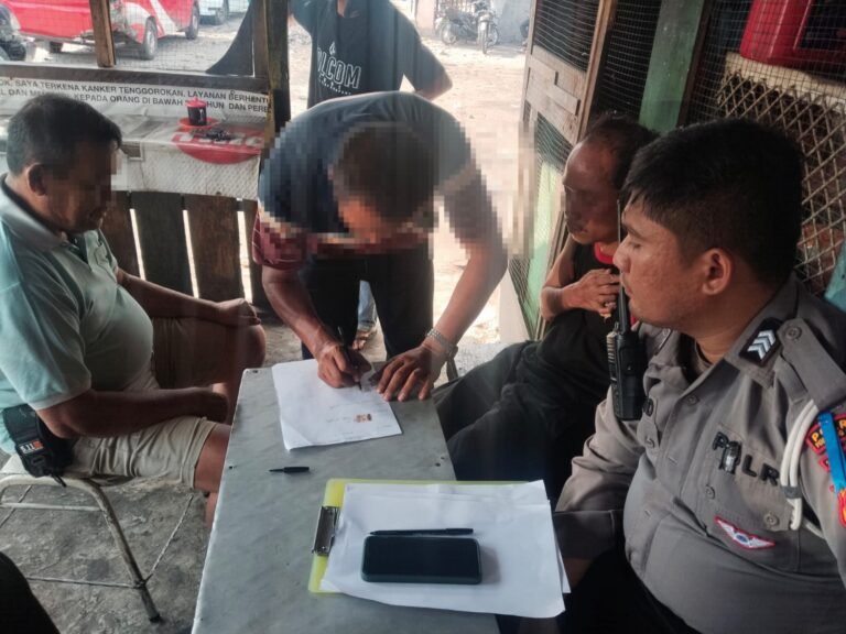 Sat Lantas Polres Pematang Siantar Respon Cepat Cek TKP Laka Lantas di Jalan Melanthon Siregar