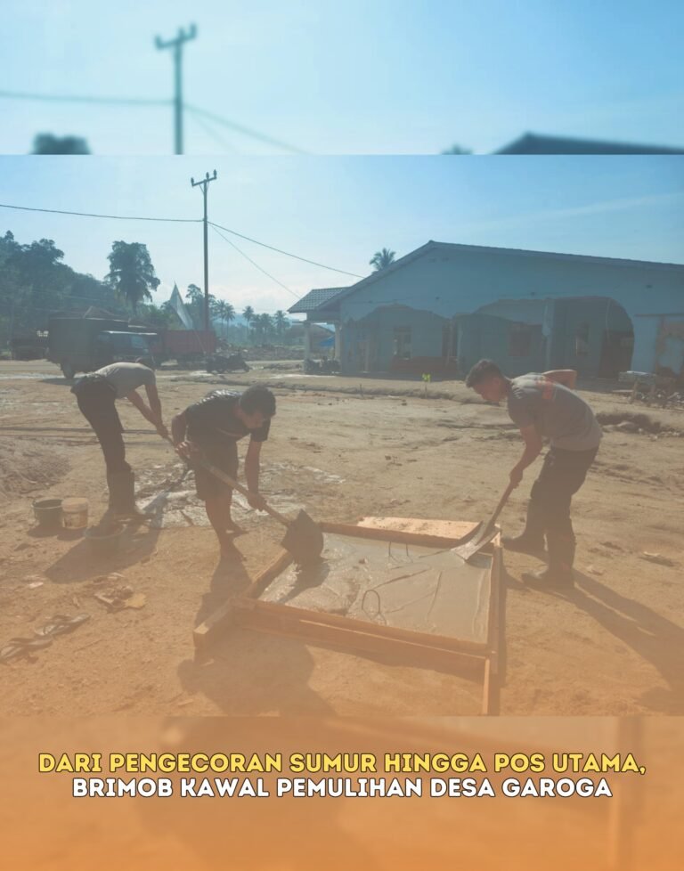 Dari Pengecoran Sumur Hingga Pos Utama, Brimob Kawal Pemulihan Desa Garoga