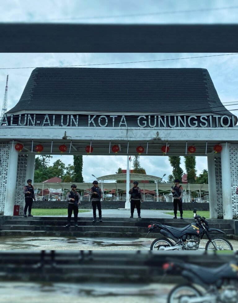 Pengamanan Humanis Brimob Warnai Perayaan Imlek 2026 di Gunungsitoli