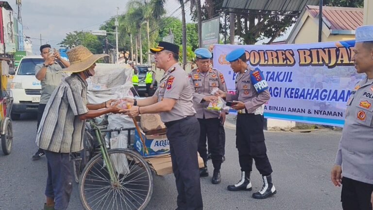 Kapolres Binjai Berbagi Takjil di Bulan Suci Ramadhan 1447 H