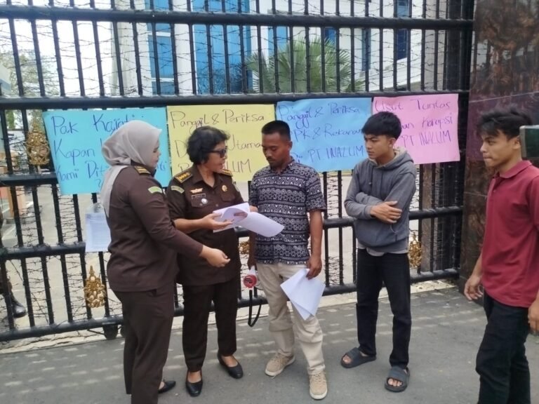 PB Alamp Aksi Kembali Gelar Unjukrasa di Kantor Kejaksaan Tinggi Sumut