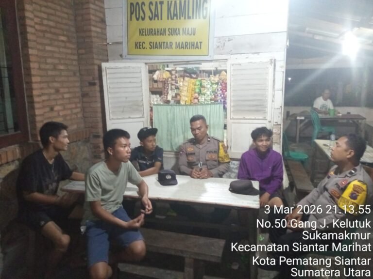 Sampaikan Pesan Kamtibmas, Polsek Siantar Marihat Laksanakan Saling di Pos Kamling Jalan Durian