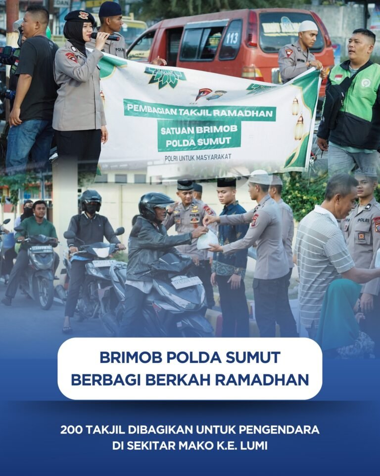Brimob Polda Sumut Berbagi Berkah Ramadhan, 200 Takjil Dibagikan Untuk Pengendara di Sekitar Mako K.E. Lumi