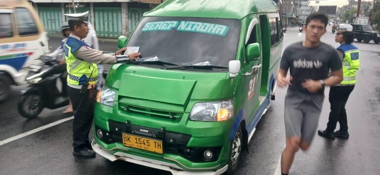 Sat Lantas Polres Pematang Siantar Gencarkan Sosialisasi Tertib Berlalu Lintas di Jalan Sutomo