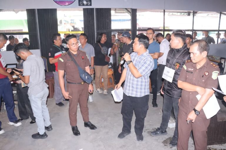 Peragakan 11 Adegan, Polres Pematang Siantar Rekontruksi Kasus Pembunuhan di Cafe Lotta