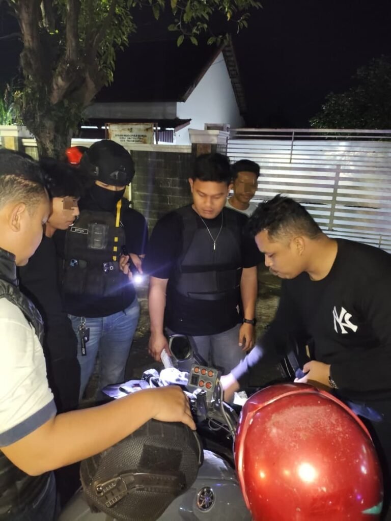 Polres Pematang Siantar Laksanakan Patroli Hingga Subuh, Tiga Sepeda Motor Knalpot Brong Diamankan