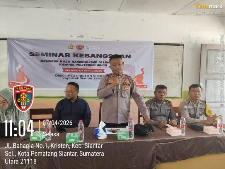 Kapolsek Siantar Selatan Hadiri Seminar Kebangsaan di Kampus Politehnik Gihon Sampaikan Pesan Kamtibmas