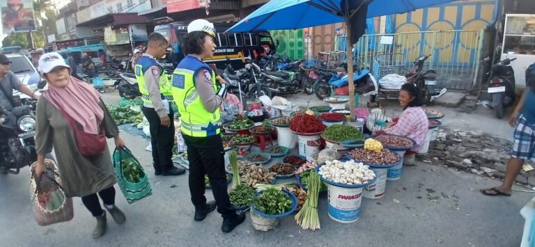 Sat Lantas Polres Pematang Siantar Laksanakan Dikmas Lantas Penling Penluh di Jalan Patuan Nagari