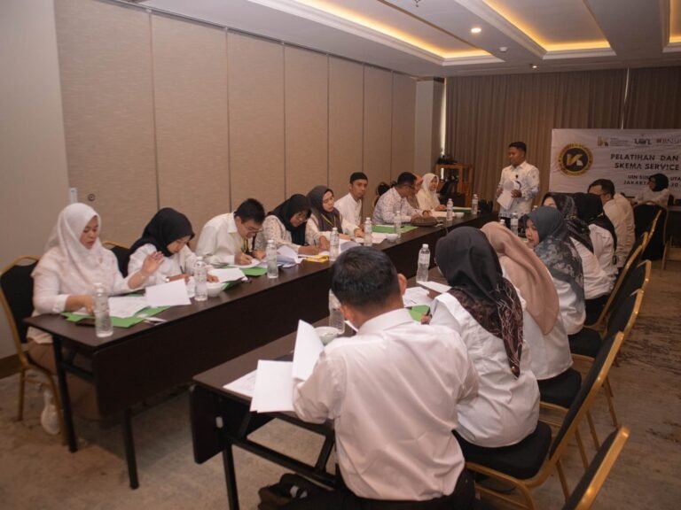 Kolaborasi Pendidikan Dan Pelatihan, Service Excellent Jadi Fokus Penguatan SDM Akademik
