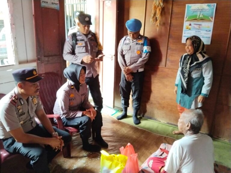 Sambut HUT Bhayangkara ke 80 Tahun, Polsek Siantar Barat Berbagi