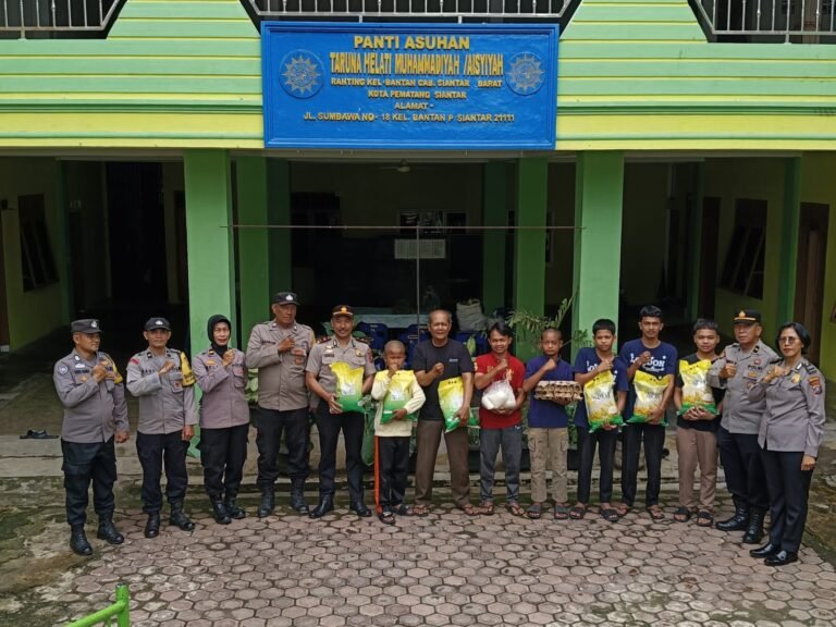 Sambut HUT Bhayangkara ke 80 Tahun 2026, Polsek Siantar Barat Kunjungi Panti Asuhan