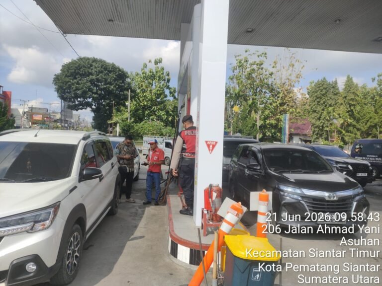 Samapta Polres Pematang Siantar Patroli Dan Monitoring Distribusi BBM di SPBU
