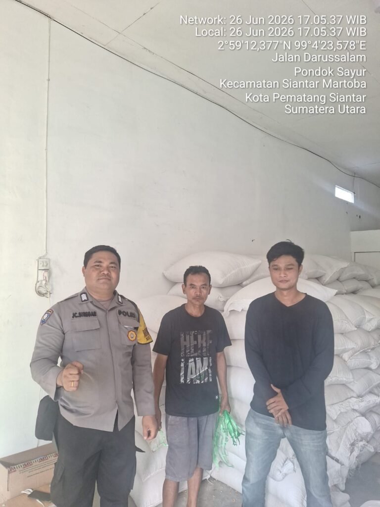 Polsek Siantar Marihat Dampingi Petani Binaan Jual 1,5 Ton Hasil Panen Jagung ke Bulog Cabang Pematang Siantar