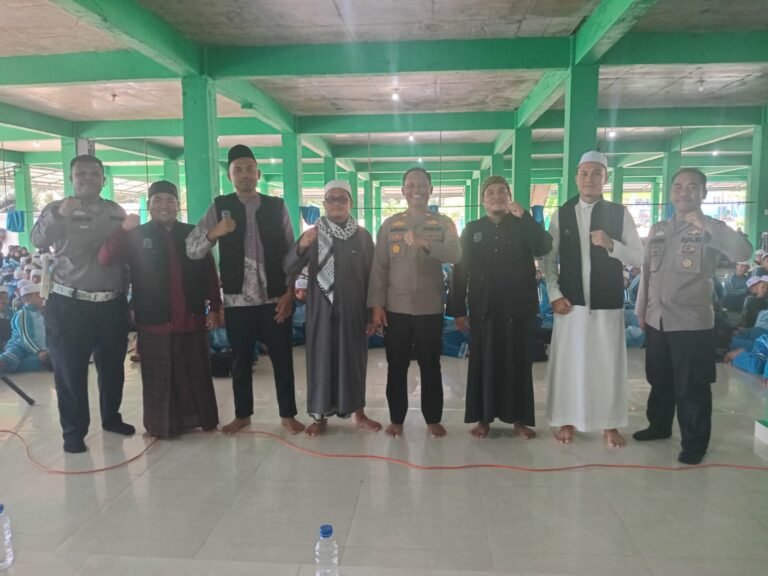 Police Go To School di Pondok Pesantren Edukasi Santri, Hukum Dan Pembentukan Karakter Generasi Muda