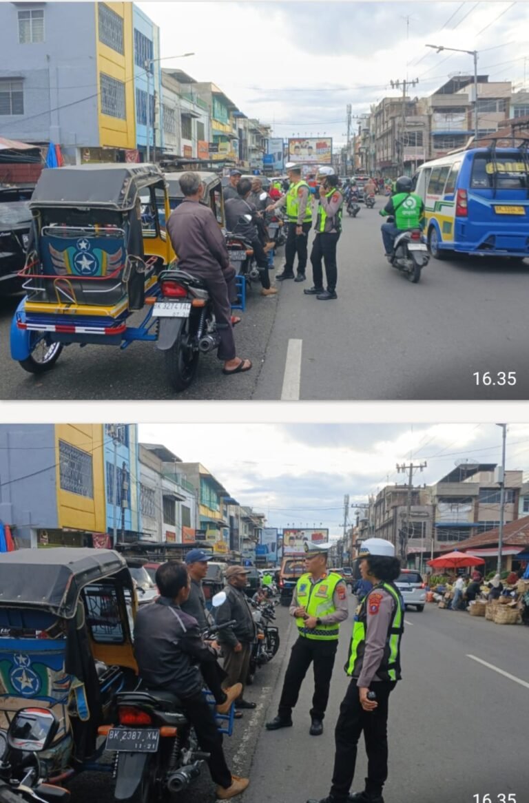 Sat Lantas Polres Pematang Siantar Sosialisasi Kamseltibcarlantas Kepada Para Pengendara Betor