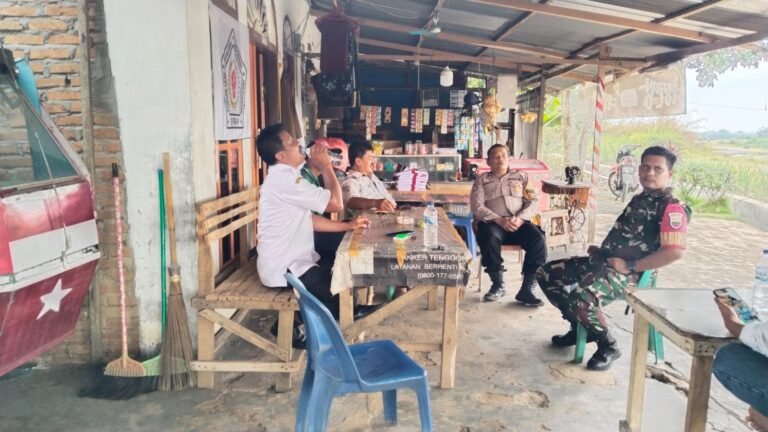 Bhabinkamtibmas Polsek Siantar Martoba Sambang Kamtibmas di Ndraha Taylor Antisipasi Kebakaran