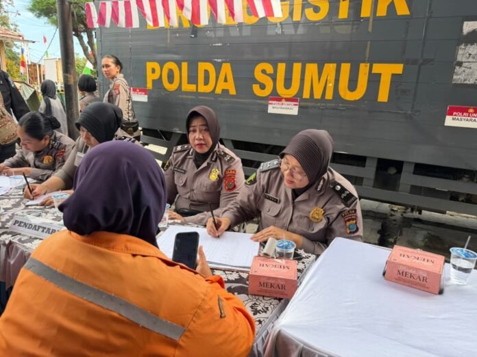 Polwan Polda Sumut Gelar Bakti Kesehatan