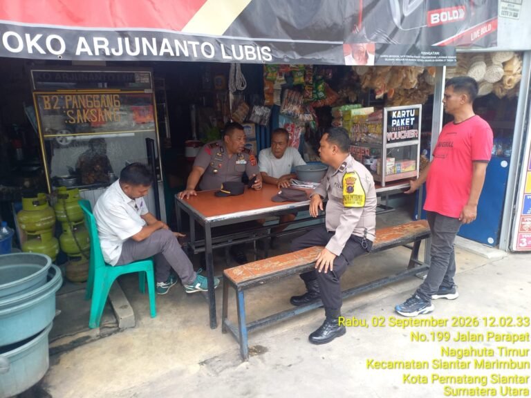 Kapolsek Siantar Marihat Sampaikan Himbauan Kamtibmas, Antisipasi 3C Kepada Warga Jalan Parapat