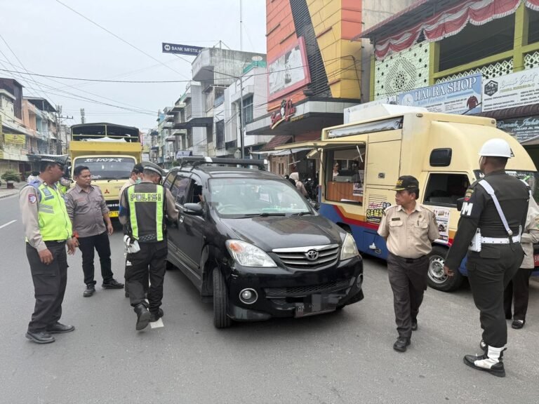 Sat Lantas Polres Pematang Siantar Laksanakan Razia Gabungan PKB Tahun 2026 di Jalan Merdeka