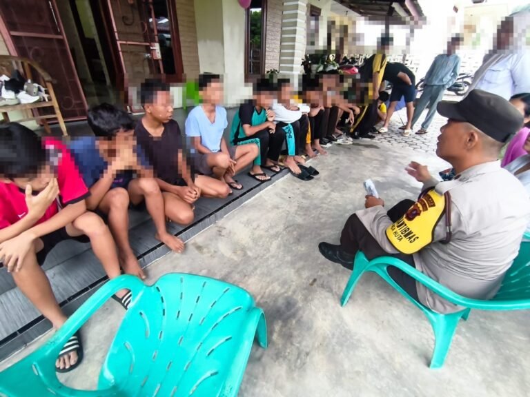 Bhabinkamtibmas Himbau Pelajar Larangan Penggunaan Knalpot Brong