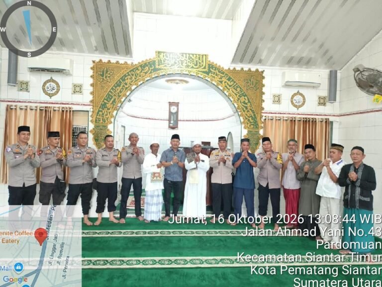 Kapolres Pematang Siantar Bersama Jajaran Gelar Sholat Jumat Keliling, Pererat Silaturahmi Dan Ajak Warga Jaga Kamtibmas
