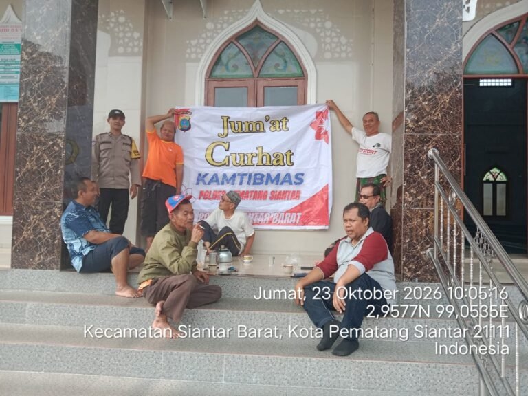 Polsek Siantar Barat Jumat Curhat Kamtibmas di Mesjid Dakwah Jalan Jawa