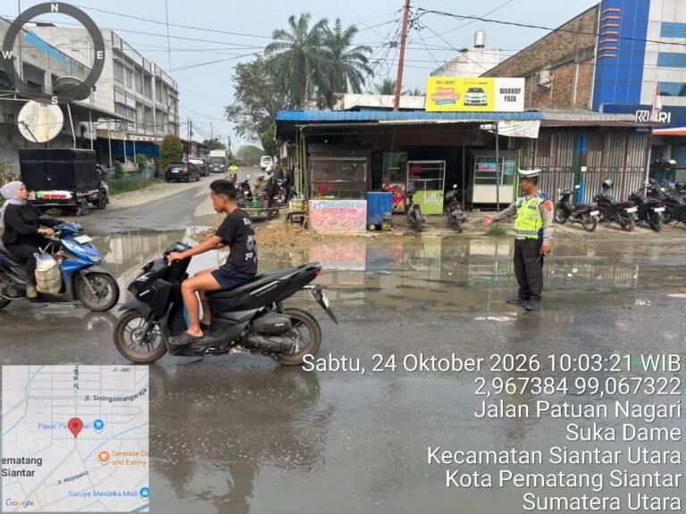 Sat Lantas Polres Pematang Siantar Survey Jalan Rusak di Jalan Patuan Nagari