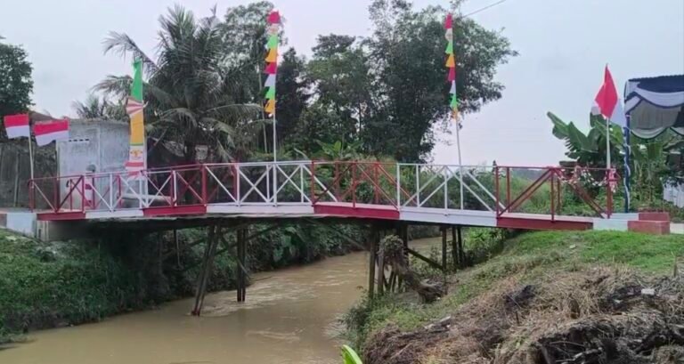 Kapolresta Deli Serdang Resmikan Jembatan Merah Putih, Perkuat Akses dan Mobilitas Warga Desa Pardamean dan Wonosari