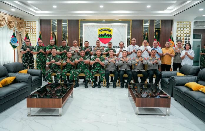 sinergi tni polri polda sumut